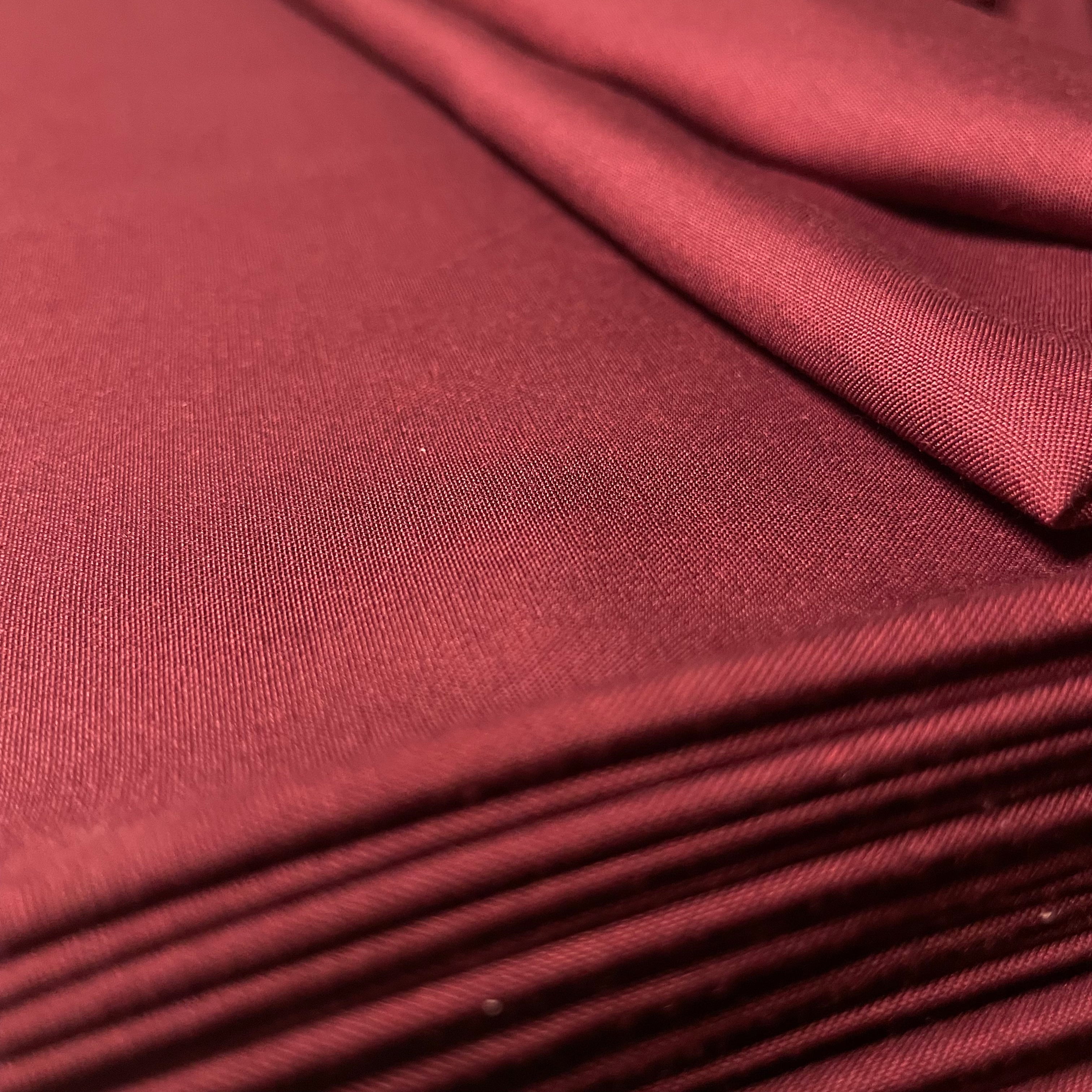 Maroon Boski – Timeless Comfort, Effortless Style